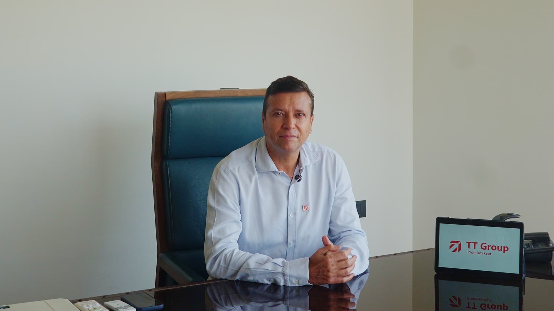 Afcom Holdings Ltd proudly operates a VT-registered Boeing 737-8F